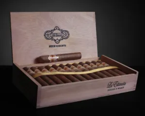 LA ESTANCIA ROBUSTO D-25