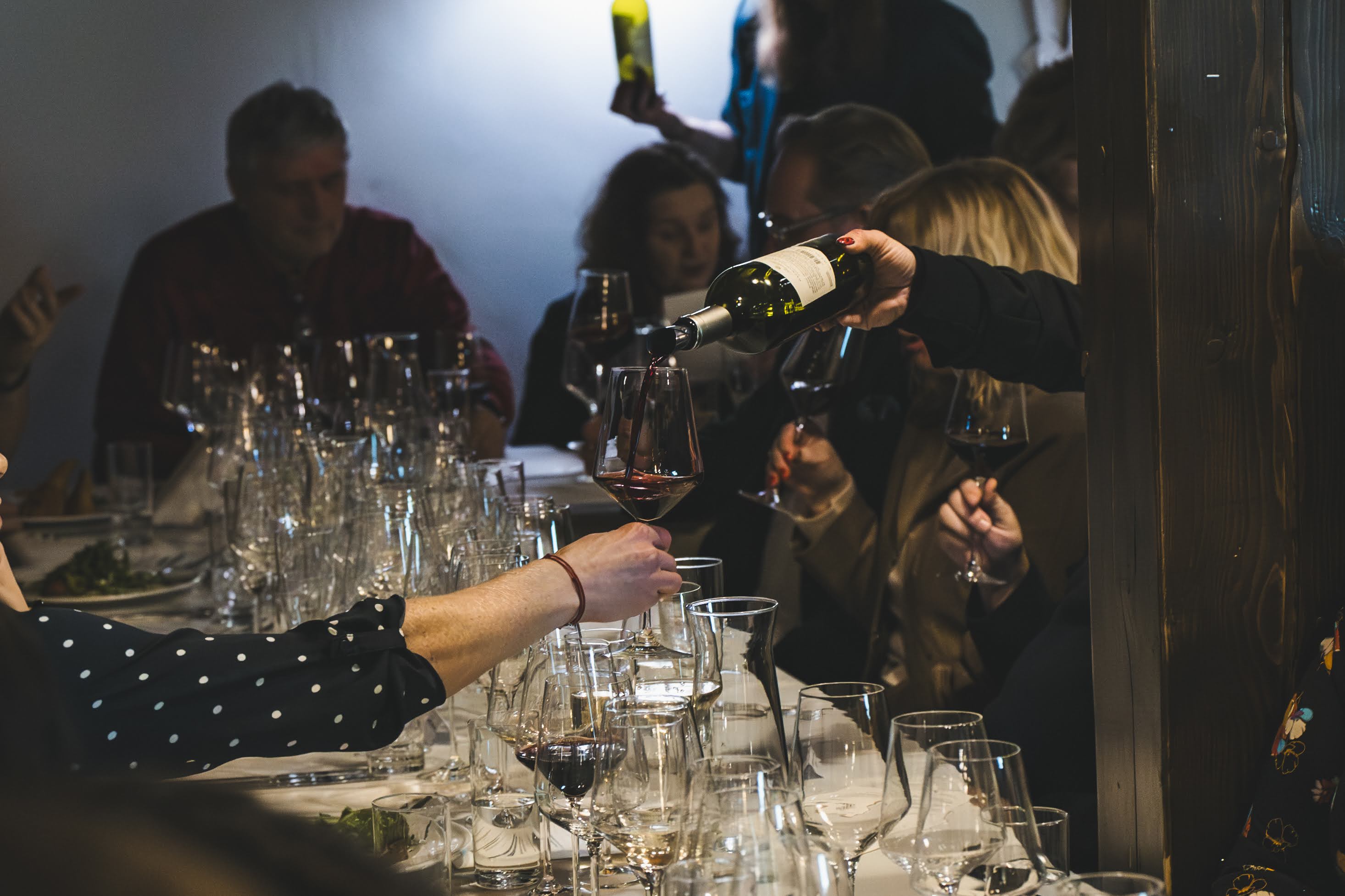 Podróżuj z nami i poznawaj smaki wina